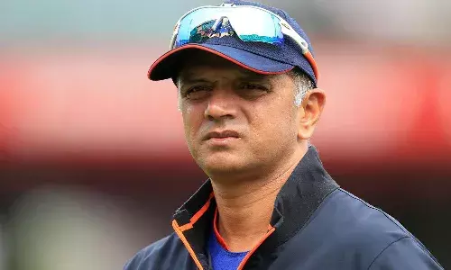 టీమ్ఇండియాకు భారీ షాక్.. కోచ్ రాహుల్ ద్రవిడ్కు కొవిడ్ పాజిటివ్