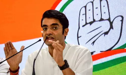 కాంగ్రెస్ కు మరో షాక్.. ఏడాదిగా అపాయింట్మెంట్ ఇవ్వలేదు