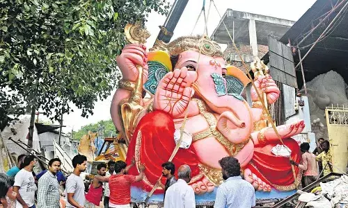 గణేష్ చతుర్థి పండుగ.. అన్ని ఏర్పాట్లు చేసిన జీహెచ్ఎంసీ