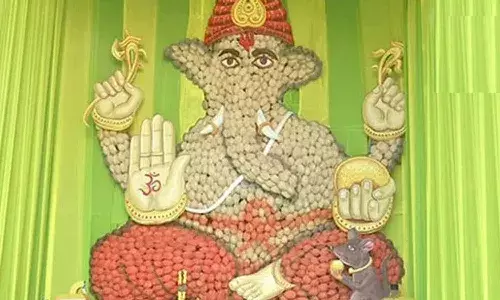 17 వేల కొబ్బరికాయలతో పర్యావరణహిత గణేష్ విగ్రహం