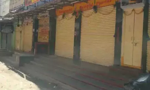 నిర్మానుష్యంగా రోడ్లు.. గోషామహల్ నియోజకవర్గం బంద్ ప్రశాంతం