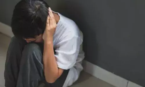 బాలుడిపై టీచర్ లైంగిక వేధింపులు.. హైదరాబాద్‌లో ఘటన