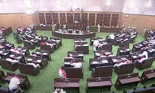 అసెంబ్లీ సమావేశాలు ప్రారంభం.. 12కు వాయిదా
