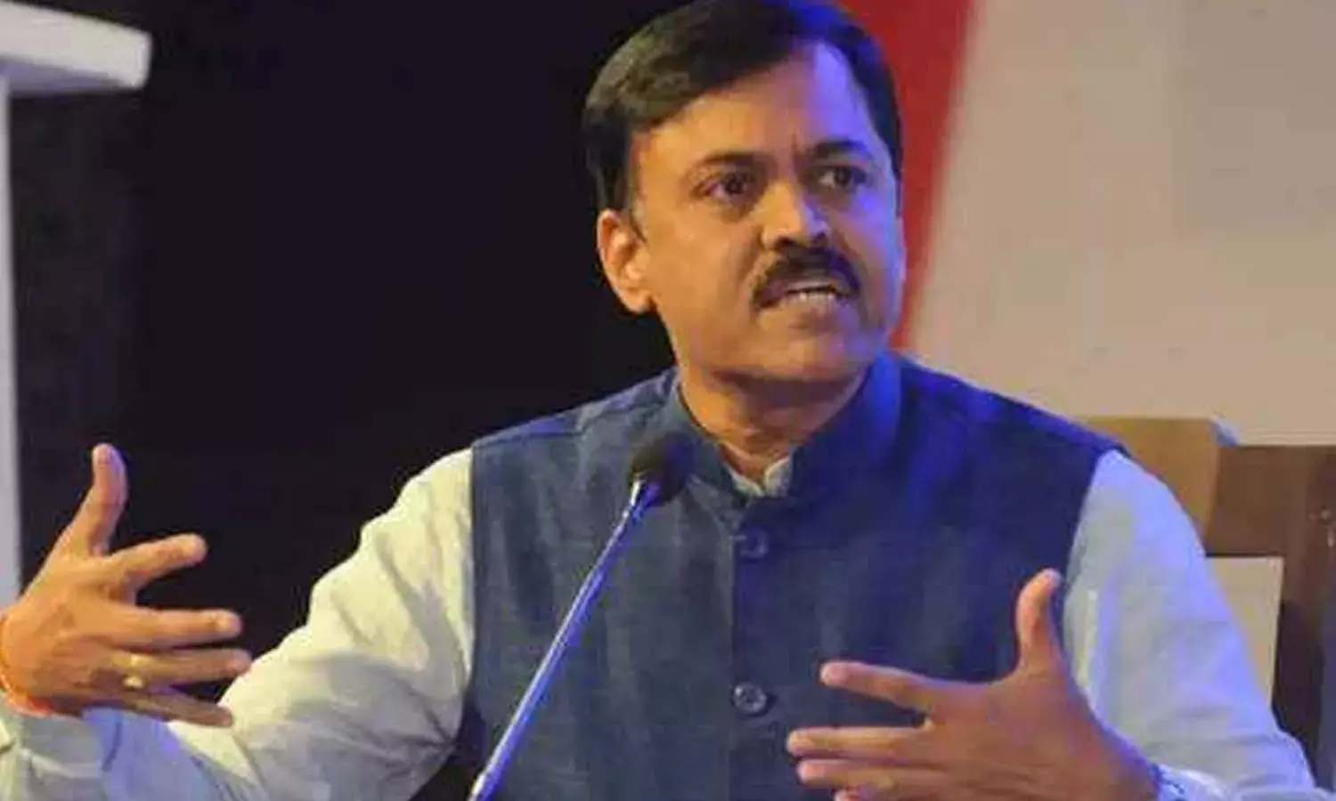 ఏపీకి డబుల్‌ ఇంజన్‌ సర్కార్‌ అవసరం: జీవీఎల్‌