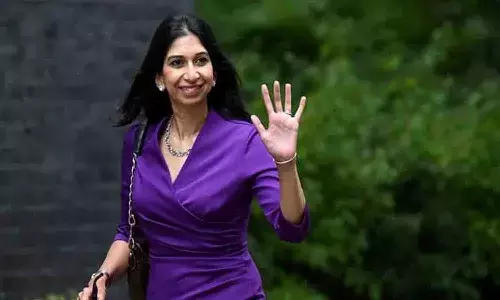 బ్రిటన్ హోంశాఖ మంత్రిగా భారత సంతతికి చెందిన సుయెల్లా బ్రెవర్మాన్