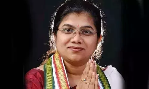 మునుగోడు ఉప ఎన్నిక.. అభ్యర్థిని ప్రకటించిన కాంగ్రెస్