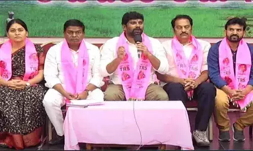 విఫలమైన గుజరాత్ మోడల్ కాదు.. విజయవంతమైన తెలంగాణ మోడల్ కావాలి