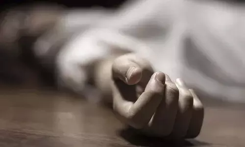 విషాదం.. సెల్ఫీ దిగుతూ ప్రాజెక్ట్లో పడి యువకుడు మృతి