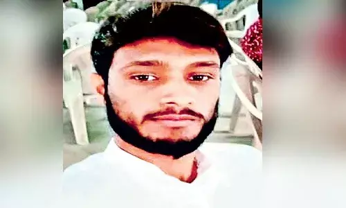 ఆదుకున్న స్నేహితుడినే హత్య చేసి పాతిపెట్టారు.. మృతుడితోనే గుంతను తవ్వించి