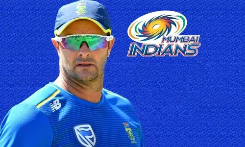 ముంబై ఇండియన్స్కు కొత్త కోచ్ వచ్చేశాడు