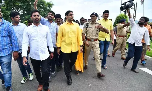 పాదయాత్రకు నారా లోకేష్ ప్లాన్.. 450 రోజుల షెడ్యూల్.!