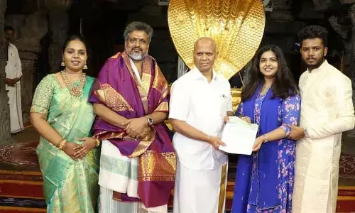 తిరుమల శ్రీవారికి ముస్లిం దంపతుల భారీ విరాళం