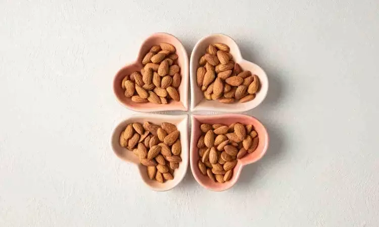 బాదముతో గుండెను ఆరోగ్యవంతంగా చేసుకోండి