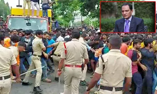 జింఖానా గ్రౌండ్స్లో తొక్కిసలాట.. మా తప్పేం లేదు: అజారుద్దీన్