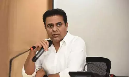 అన్నింటికీ యాక్ట్స్ ఆఫ్ గాడ్ కారణమట : మంత్రి కేటీఆర్