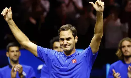 ముగిసిన ఫెదరర్ శకం.. కన్నీళ్లు పెట్టుకున్న నాదల్