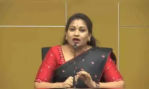 ఎన్టీఆర్కు వైఎస్సార్కు నక్కకు నాగలోకానికి ఉన్నంత తేడా ఉంది: వంగలపూడి అనిత