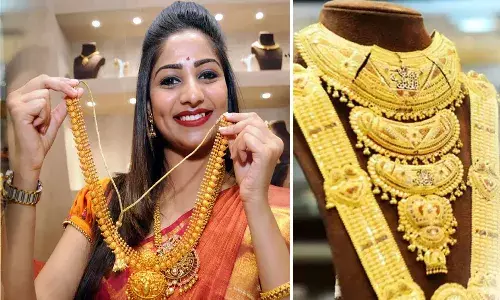 బంగారం కొనాల‌నుకునేవారికి శుభ‌వార్త‌