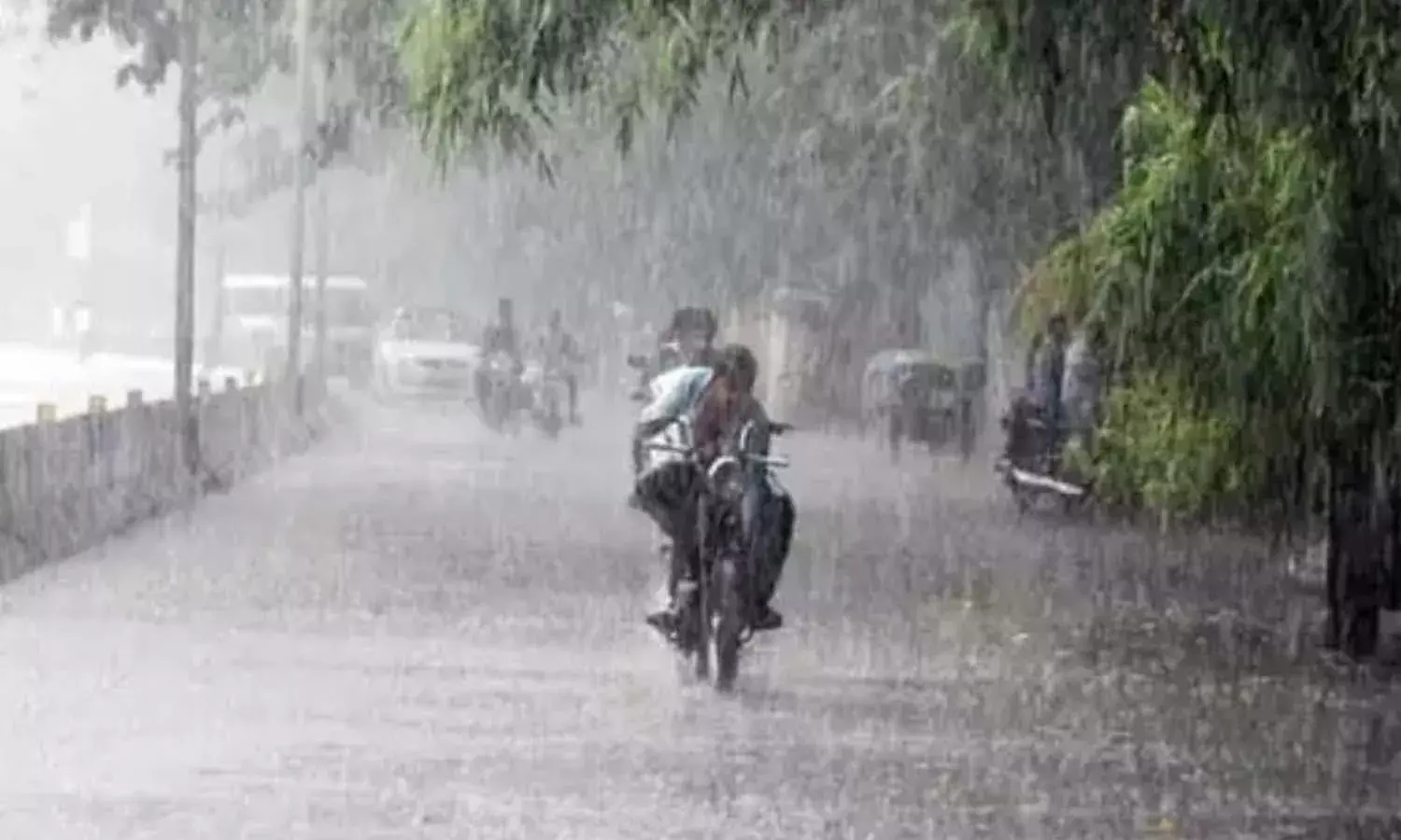 బీ అలర్ట్‌.. మూడ్రోజుల పాటు భారీ వర్షాలు