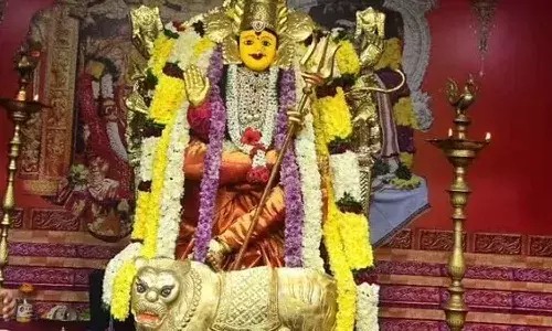 దుర్గాదేవిగా దర్శనమిస్తున్న ఇంద్రకీలాద్రి కనకదుర్గమ్మ