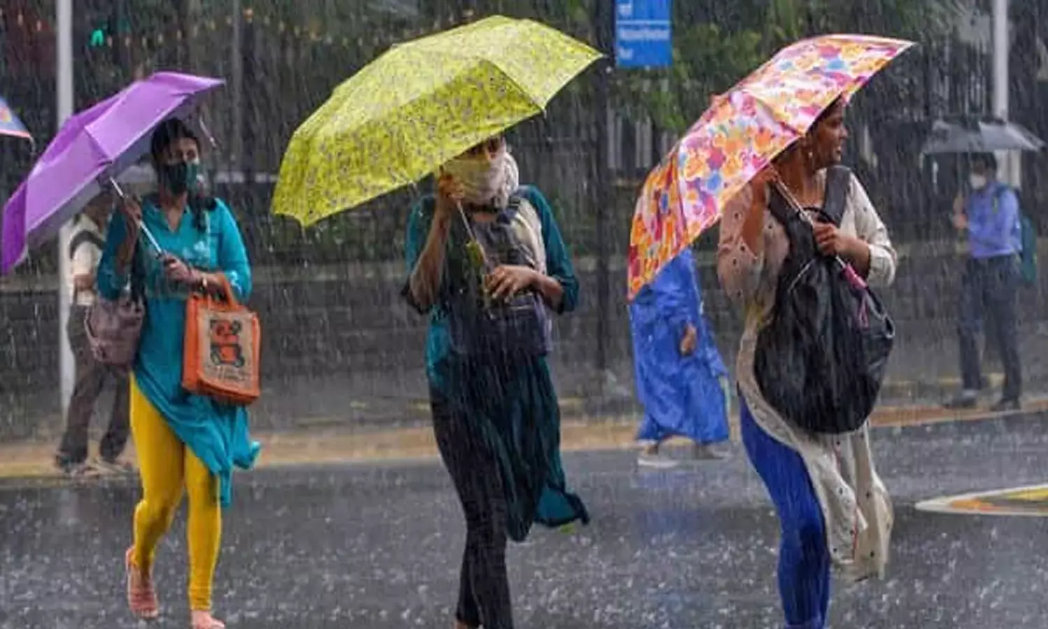 భారీ వర్షాలు పడబోతున్నాయి