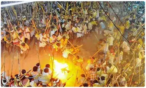 దేవరగట్టు కర్రల సమరం.. 50 మందికిపైగా గాయాలు