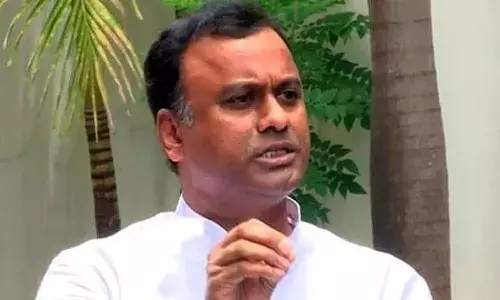 నామినేషన్ దాఖలు చేసిన రాజగోపాల్ రెడ్డి