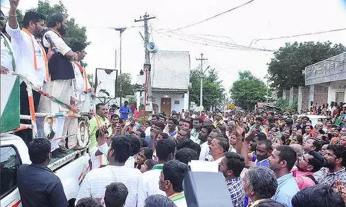 జోరందుకున్న ఎన్నికల ప్రచారం.. అందరి దృష్టి మునుగోడుపైనే.!