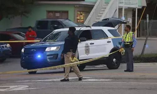 నార్త్ కరోలినాలో కాల్పులు.. పోలీసు సహా ఐదుగురు మృతి