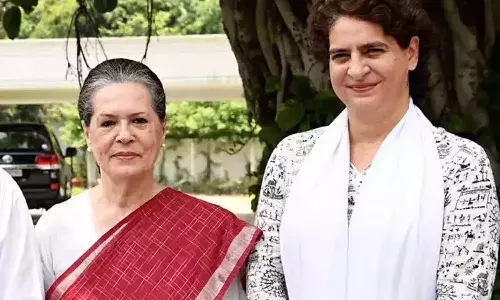 కాంగ్రెస్ అధ్యక్ష ఎన్నికల్లో ఓటేసిన తర్వాత.. సోనియా గాంధీ ఏమన్నారంటే?