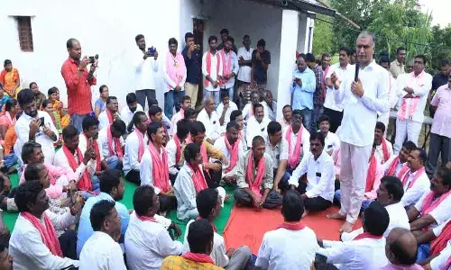 మునుగోడు ఉప ఎన్నికలో బీజేపీకి ప్రజలు బుద్దిచెబుతారు : మంత్రి హరీశ్ రావు