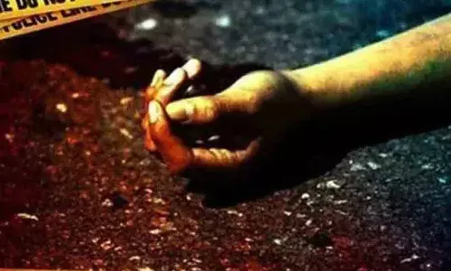 విషాదం.. బాత్రూంలో గీజర్ పేలి నవదంపతులు మృతి