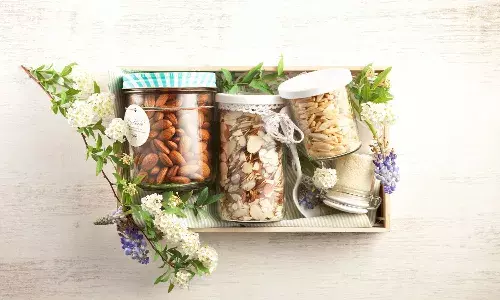 దీపావళి వేళ.. బాదములతో చక్కటి ఆరోగ్యాన్ని బహుమతిగా అందించండి.!