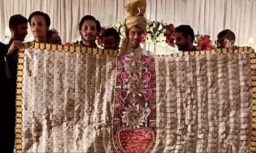 హారం అంత పెద్దగా ఉంది ఏంటి.!