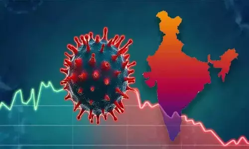 దేశంలో స్వల్పంగా తగ్గిన కరోనా కేసులు