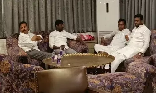 సంచలనం : టీఆర్ఎస్ ఎమ్మెల్యేల కొనుగోలుకు యత్నం