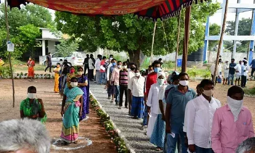 జోరుగా మునుగోడు పోలింగ్.. మధ్యాహ్నం 3 గంటల వరకు 60 శాతం పోలింగ్