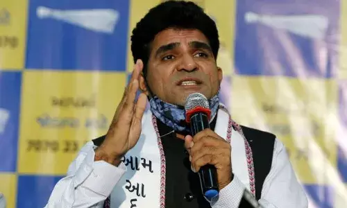 సీఎం అభ్యర్ధి ప్రకటన : గుజరాత్ లోనూ పంజాబ్ ఫార్ములా వాడారు..