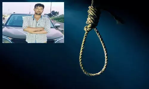 దారుణం.. నాలుగోసారీ ఆడపిల్ల పుట్టిందని.. తండ్రి సూసైడ్