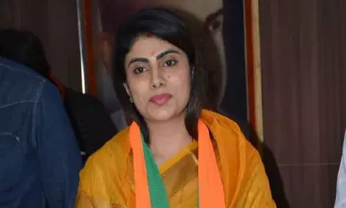 జడేజా భార్యకు దక్కిన ఎమ్మెల్యే టికెట్