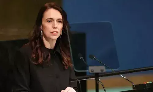 ప్రభుత్వం కీలక నిర్ణయం.. 16 ఏళ్లకే ఓటు హక్కు.!