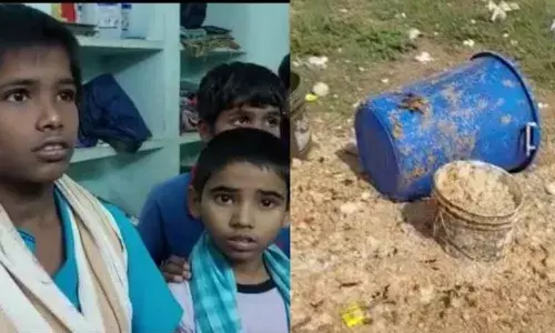 ఆంధ్ర గిరిజన స్కూల్‌లో కండ్లకలక కలకలం.. 100 మంది విద్యార్థులకు సోకిన వ్యాధి