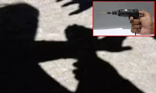 దారుణం.. రెండో ఎక్కం చెప్పలేదని.. విద్యార్థిని డ్రిల్లింగ్ మెషీన్తో గాయపర్చిన టీచర్