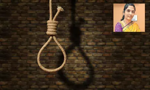 హెడ్కానిసేబ్టుల్ భార్య ఆత్మహత్య,. నా భర్త సైకో, ఎప్పుడు ప్రేమగా చూడలేదు