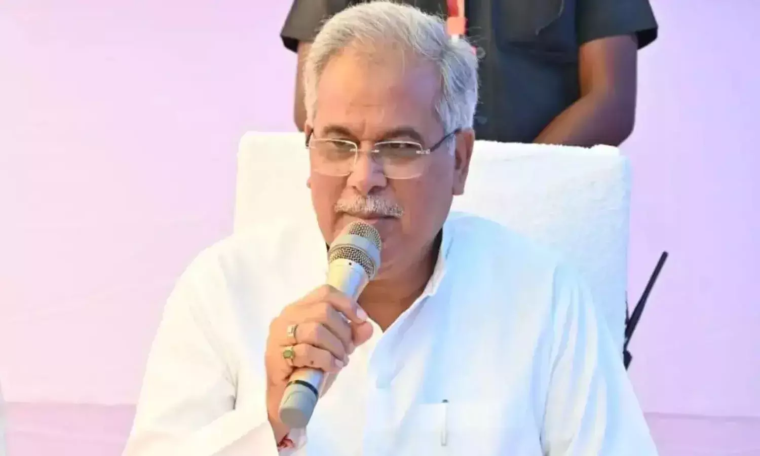 రిజర్వేషన్లను 76 శాతానికి పెంచిన ఆ రాష్ట్ర‌ ప్రభుత్వం
