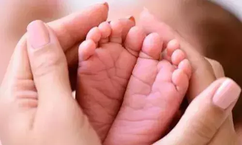 ప్రభుత్వ ఆస్పత్రిలో నిలిచిపోయిన విద్యుత్ సరఫరా.. నలుగురు శిశువులు మృతి