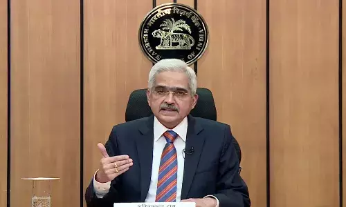 రెపోరేటును పెంచిన ఆర్బీఐ.. గృహ, వాహన రుణాలపై పెరగనున్న వడ్డీ రేట్లు..!