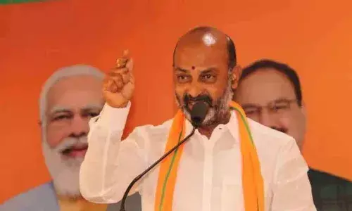 బీఆర్ఎస్ ప్రకటనతో తెలంగాణకు పట్టిన పీడ నేటితో విరగడయింది : బండి సంజయ్