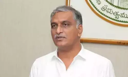 నర్సింగ్ కాలేజ్ బస్సు ప్రమాద ఘటనపై హరీష్ రావు స్పందన