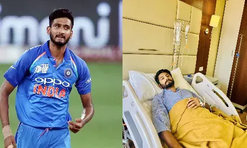 ఆస్పత్రి బెడ్పై టీమ్ఇండియా క్రికెటర్